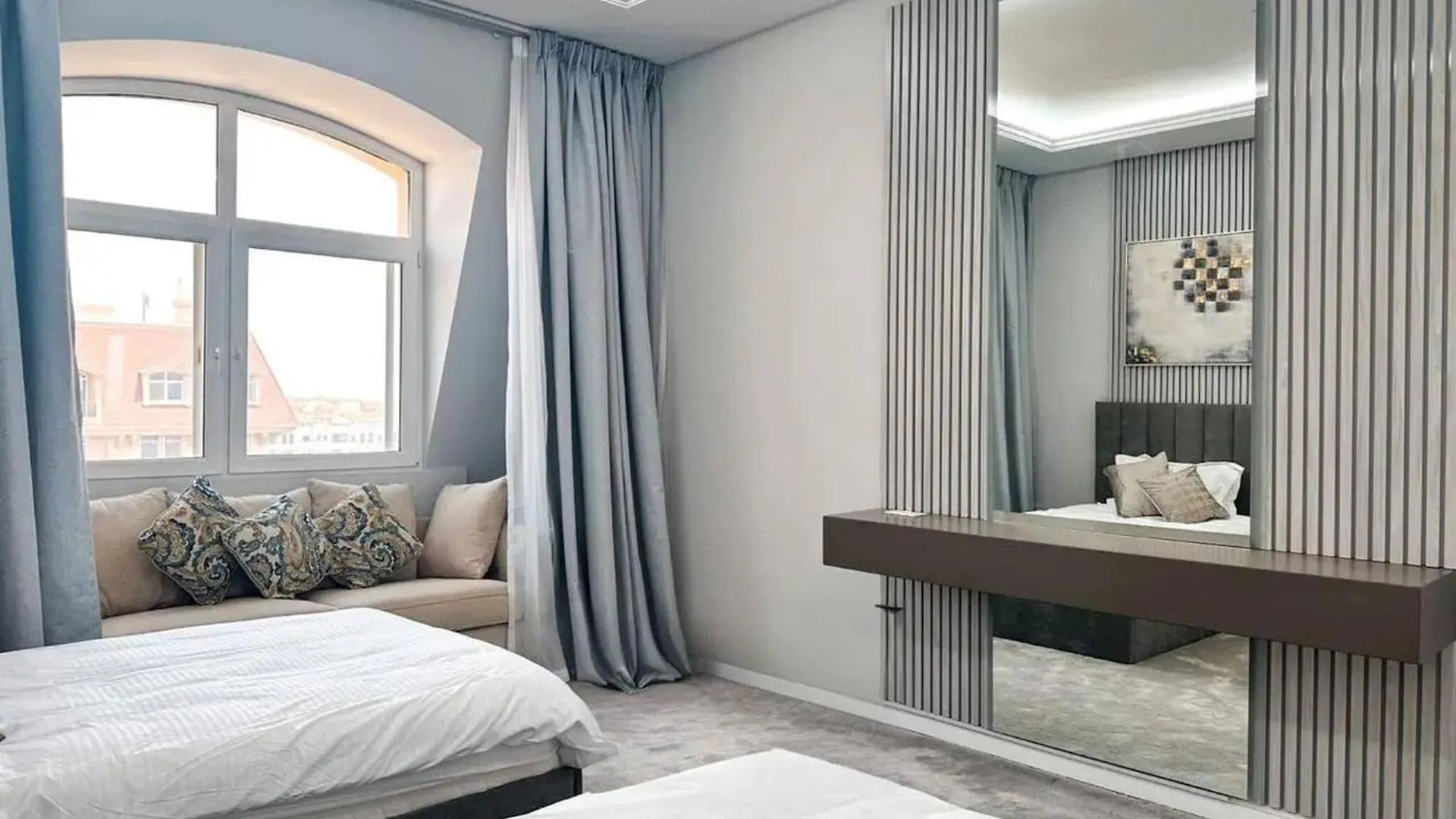 Entire House Next To The Airport Apartment Dubai United Arab Emirates
