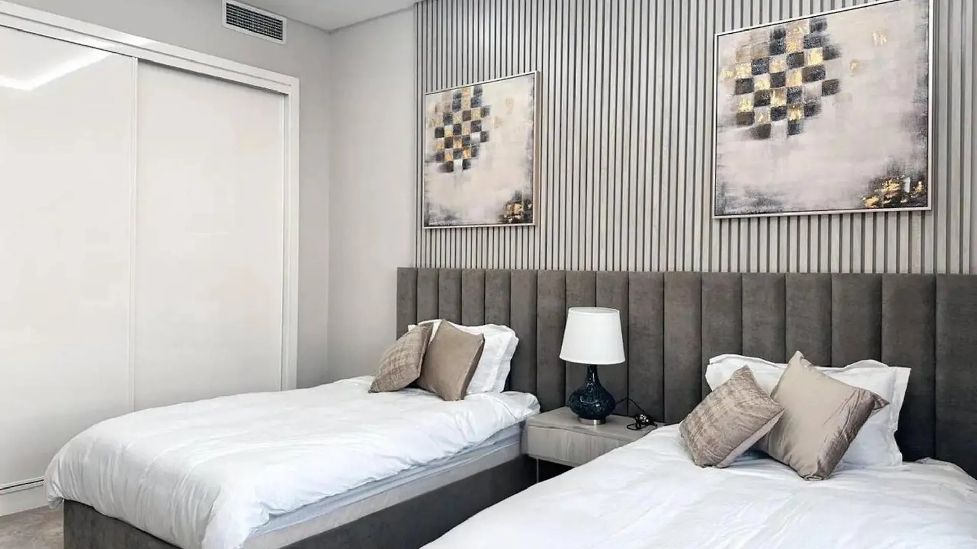 Entire House Next To The Airport Apartment Dubai 0*,  United Arab Emirates