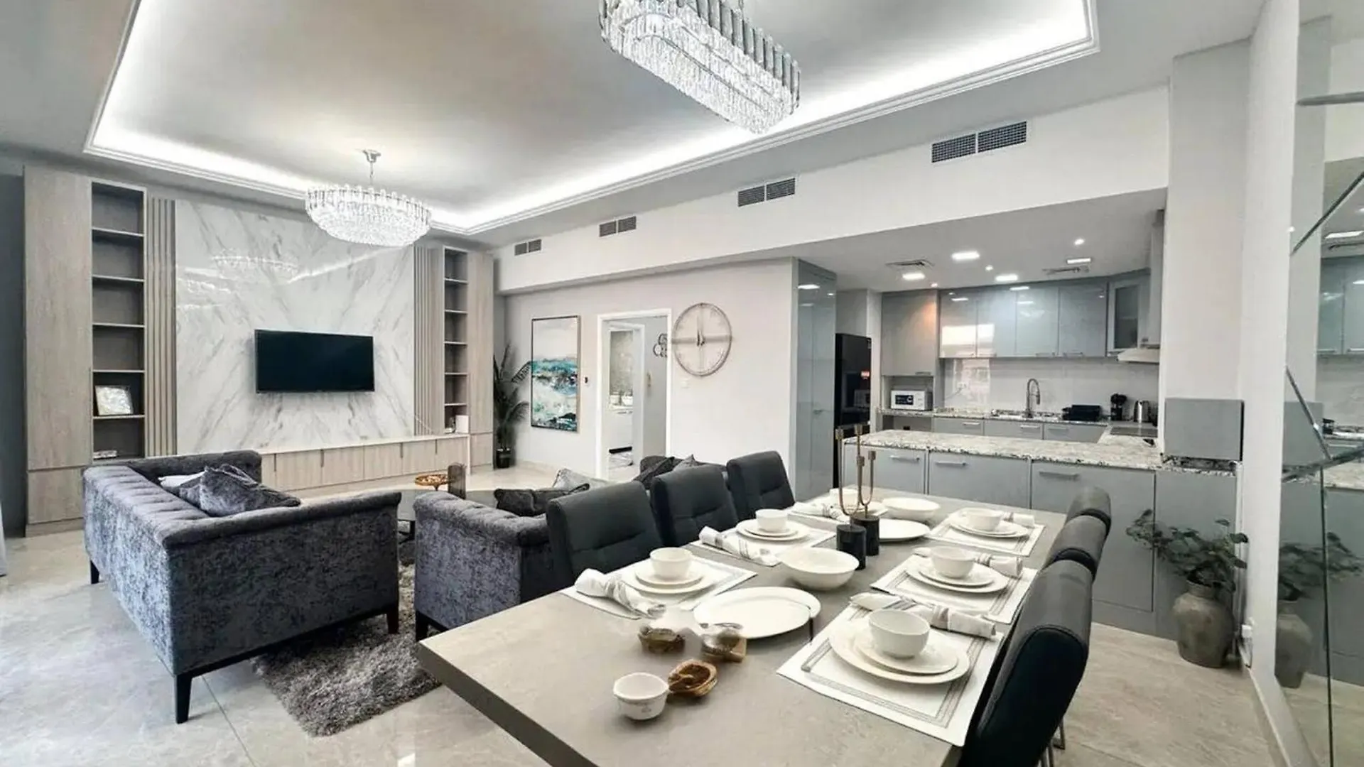 Entire House Next To The Airport Apartment Dubai United Arab Emirates