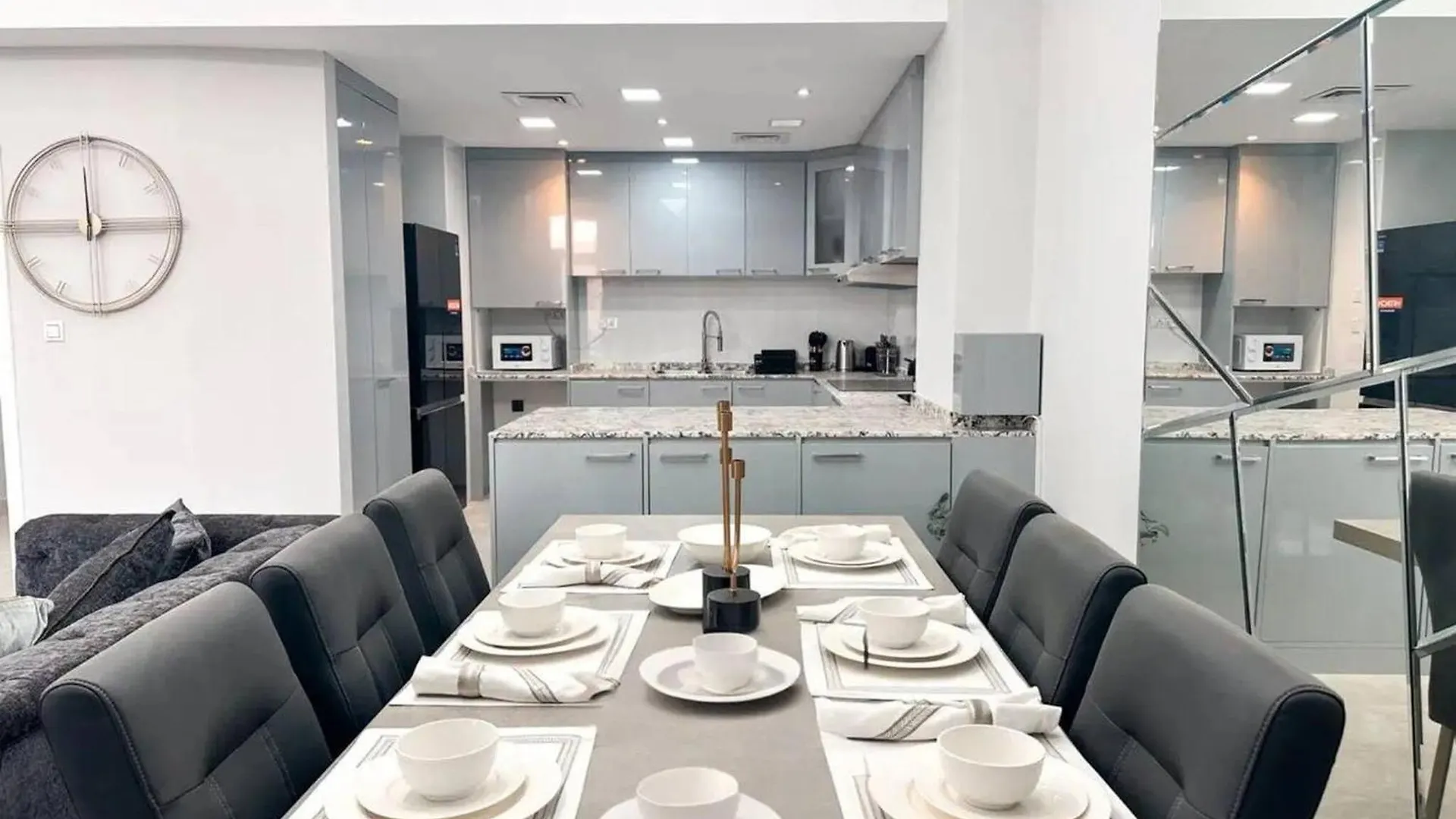 Entire House Next To The Airport Apartment Dubai